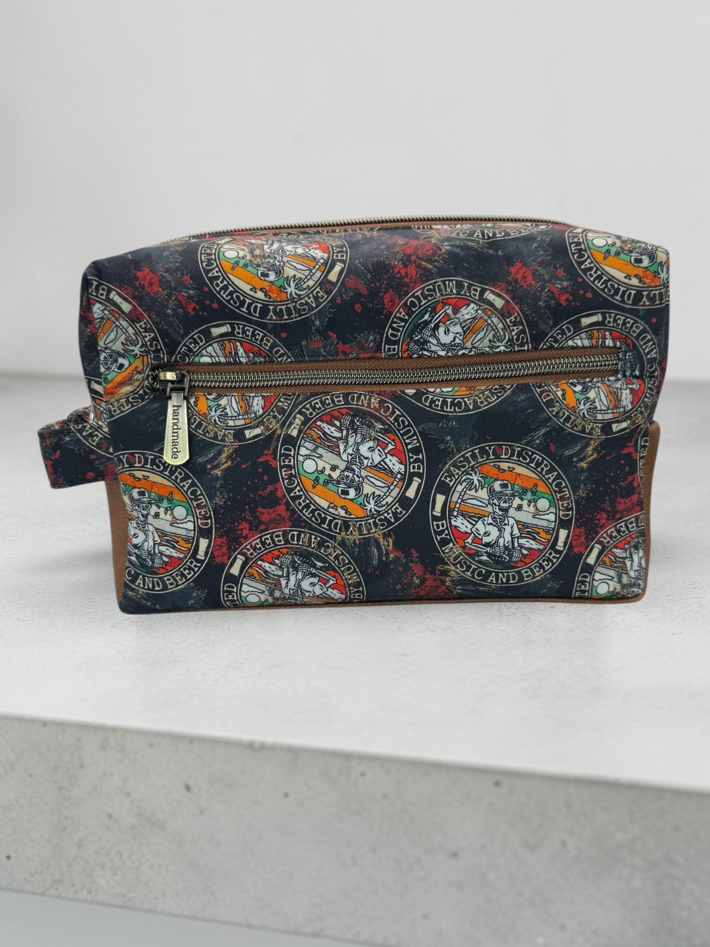 Beer and sunshine toiletry bag