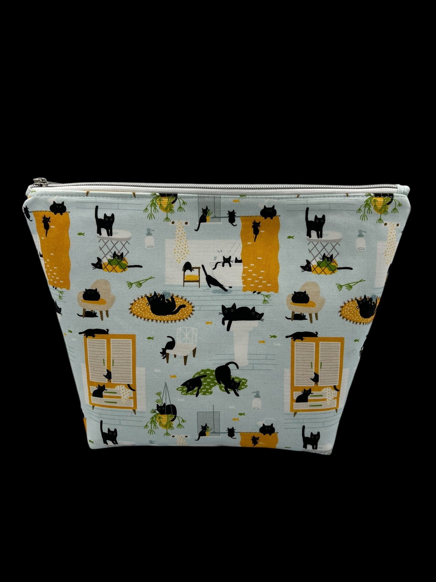 Blue cat pouch