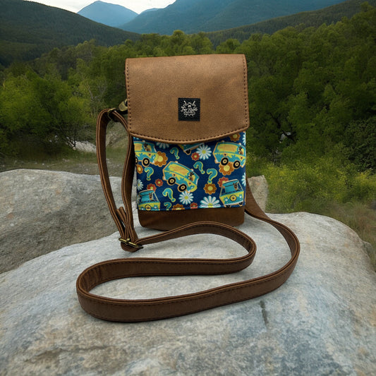 Scooby doo crossbody
