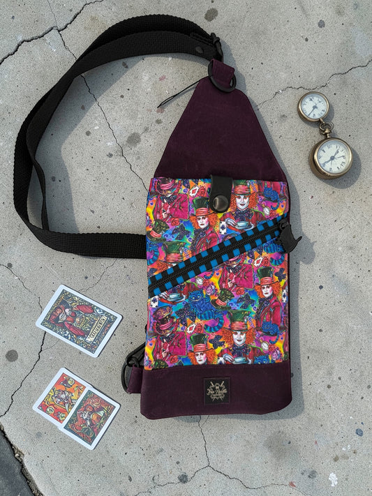Mad hat traveler sling