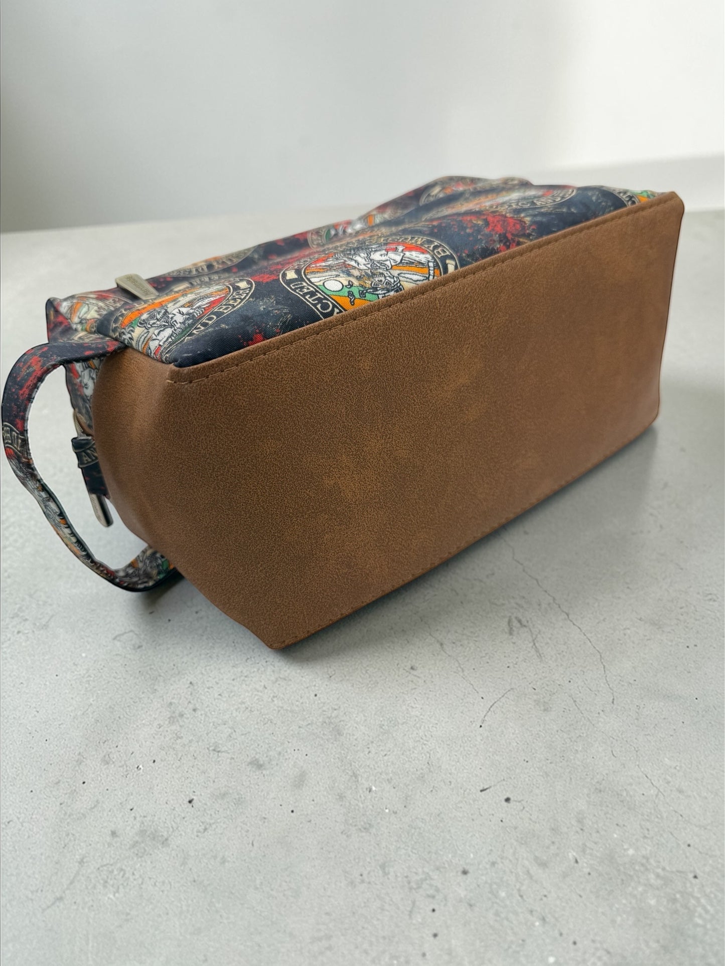 Beer and sunshine toiletry bag