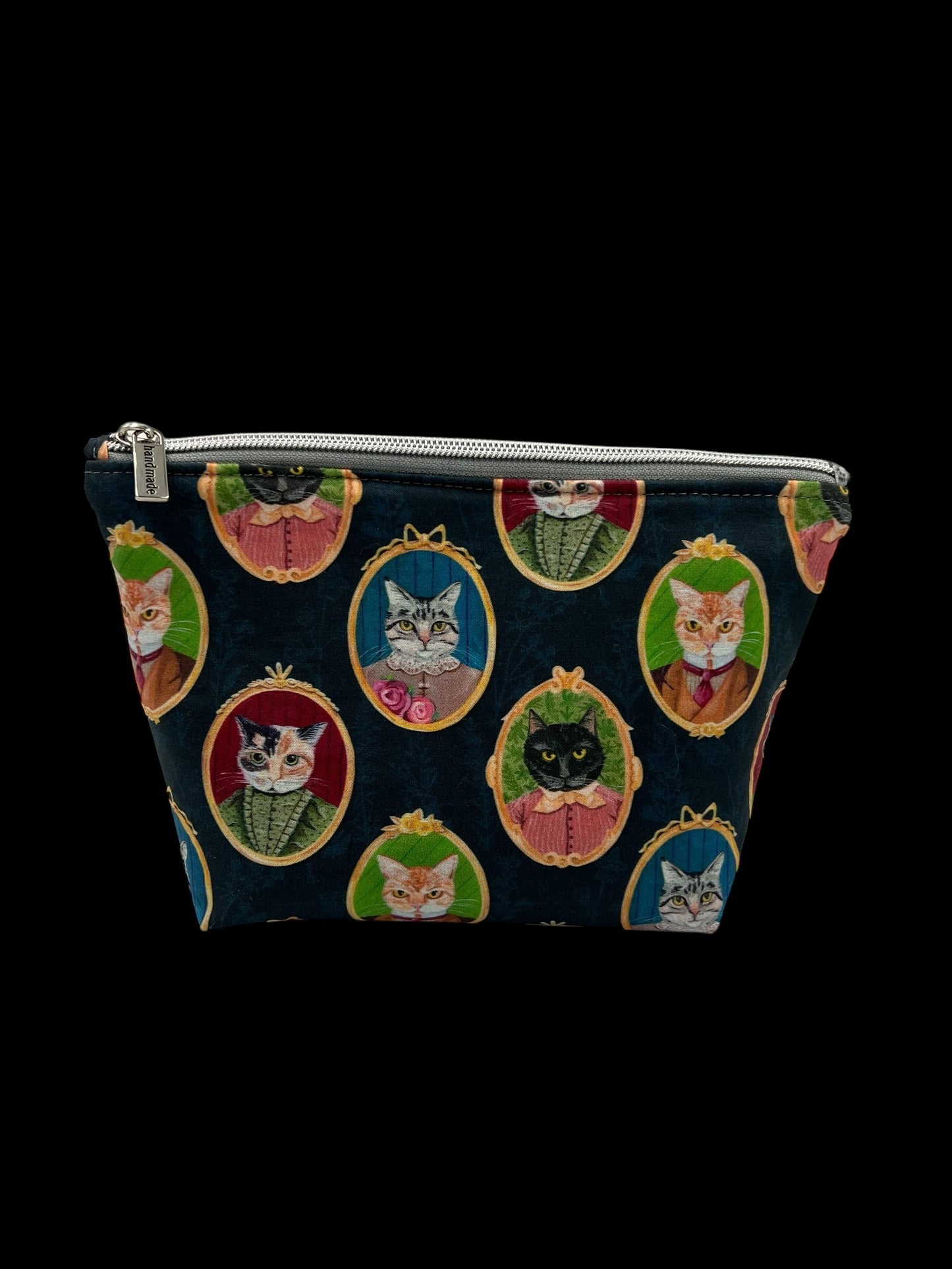 Cat pouch small