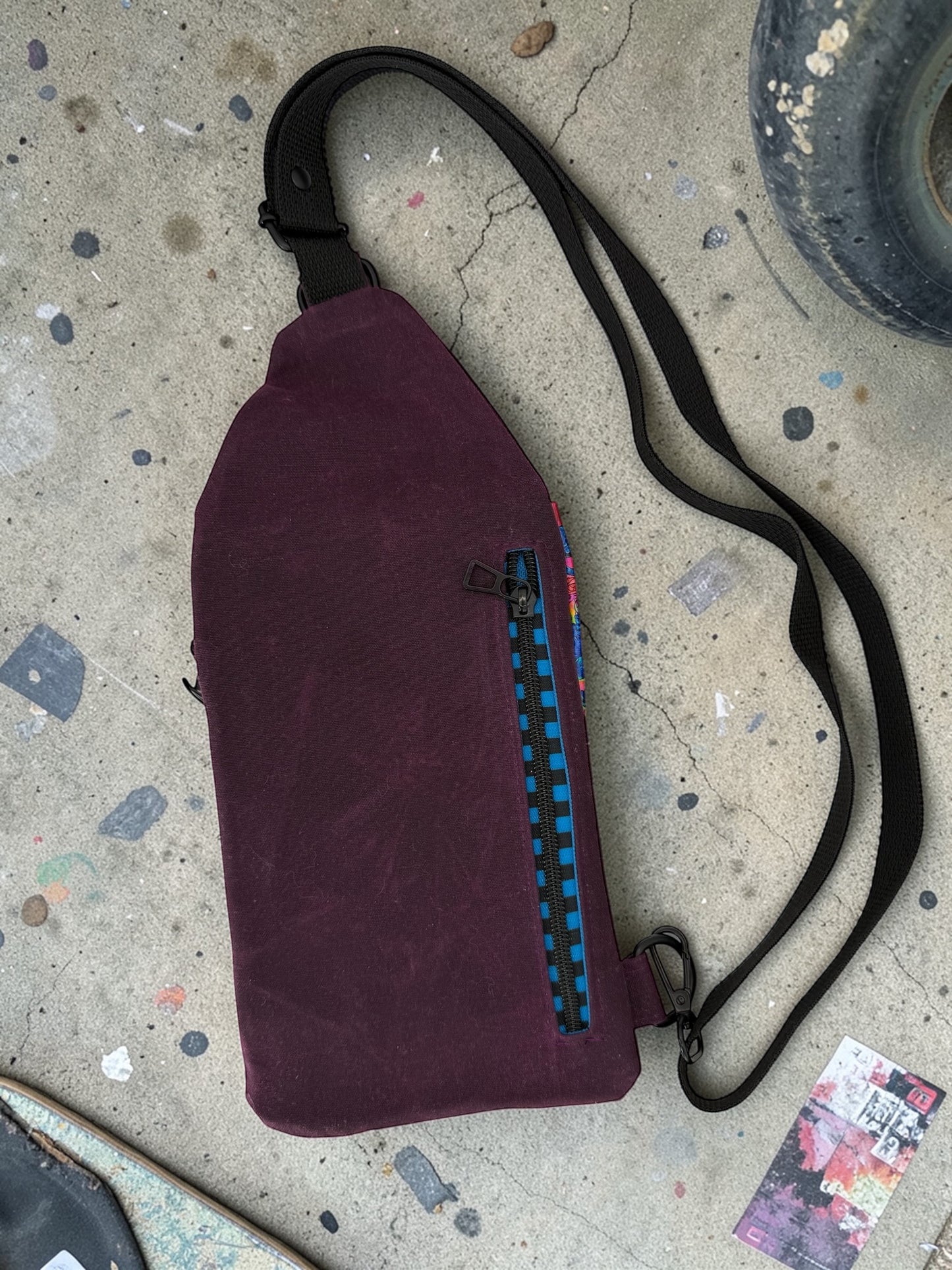 Mad hat traveler sling