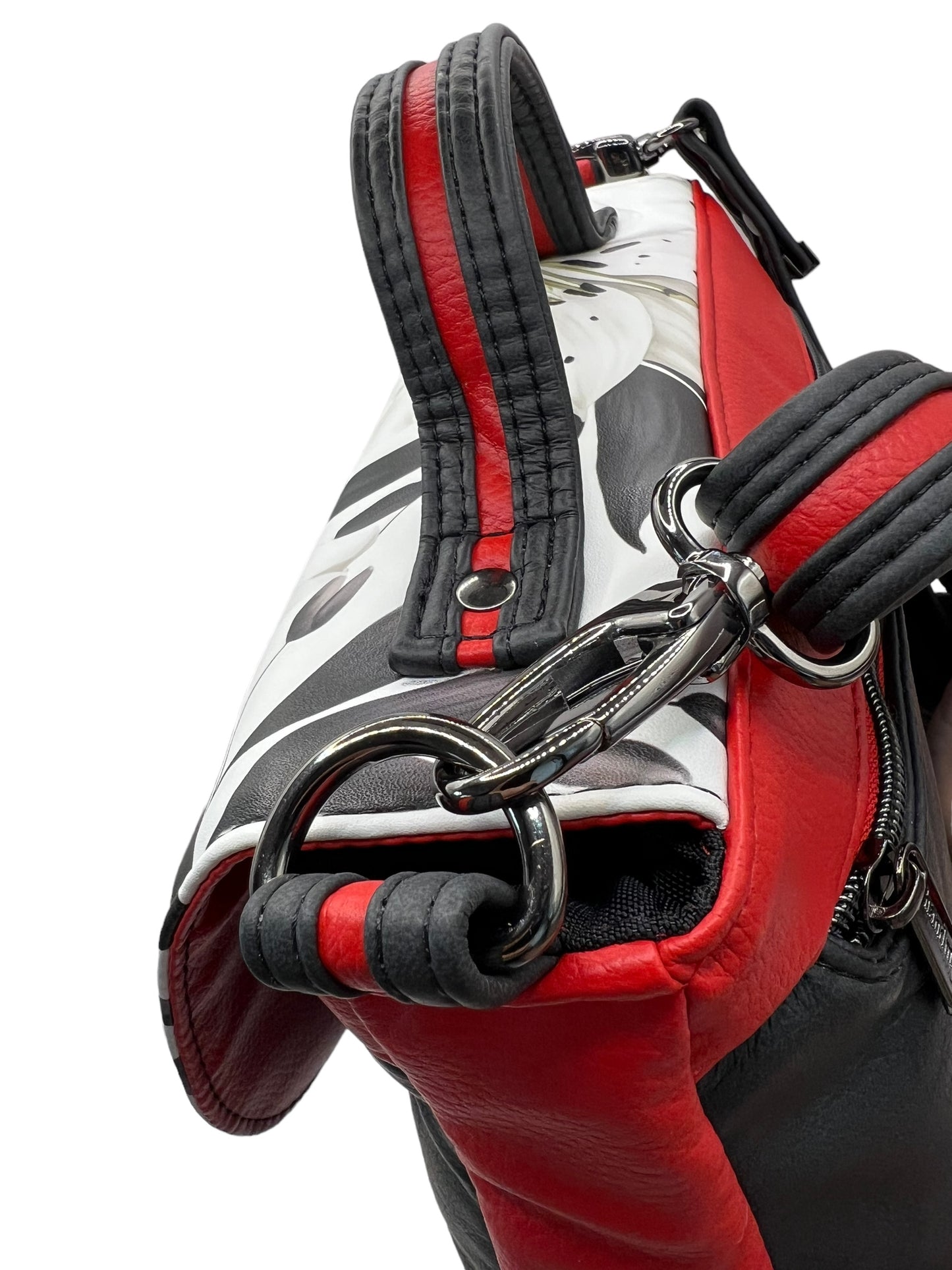 Red/black with white lilies Primula Satchel
